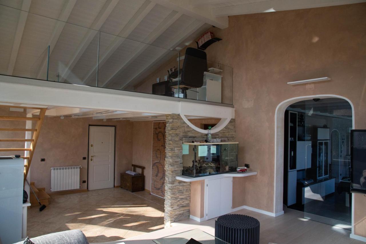 Guesthouse "Villa Tamas" Limone sul Garda Exterior photo